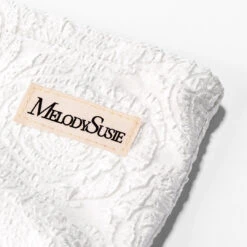 Vintage White Jacquard Rose Storage Bag 8 Vintage White Jacquard Rose Storage Bag -Melody Susie 10 1f2d8e68 b7cf 4564 90f3 596e0d9edfda