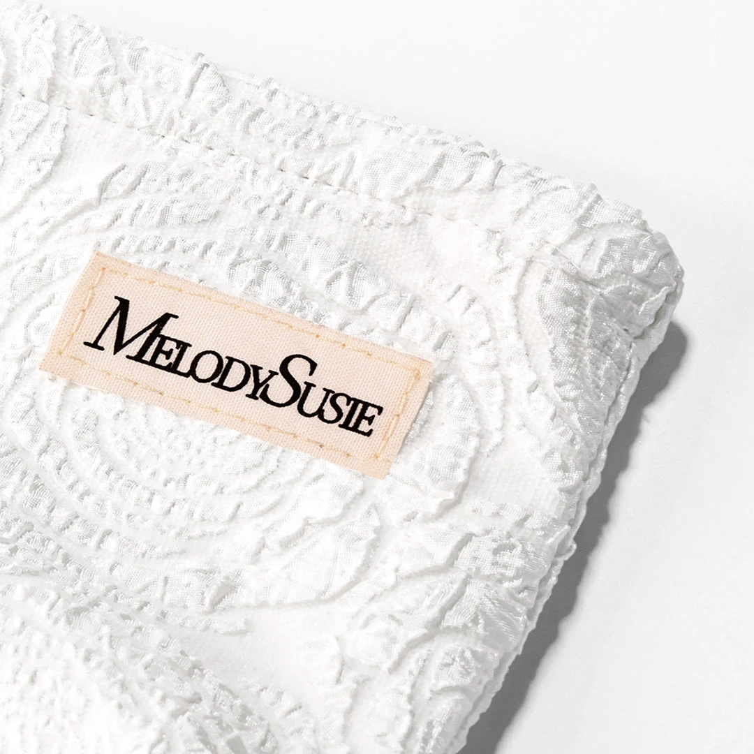 Vintage White Jacquard Rose Storage Bag 5 Vintage White Jacquard Rose Storage Bag - Image 3