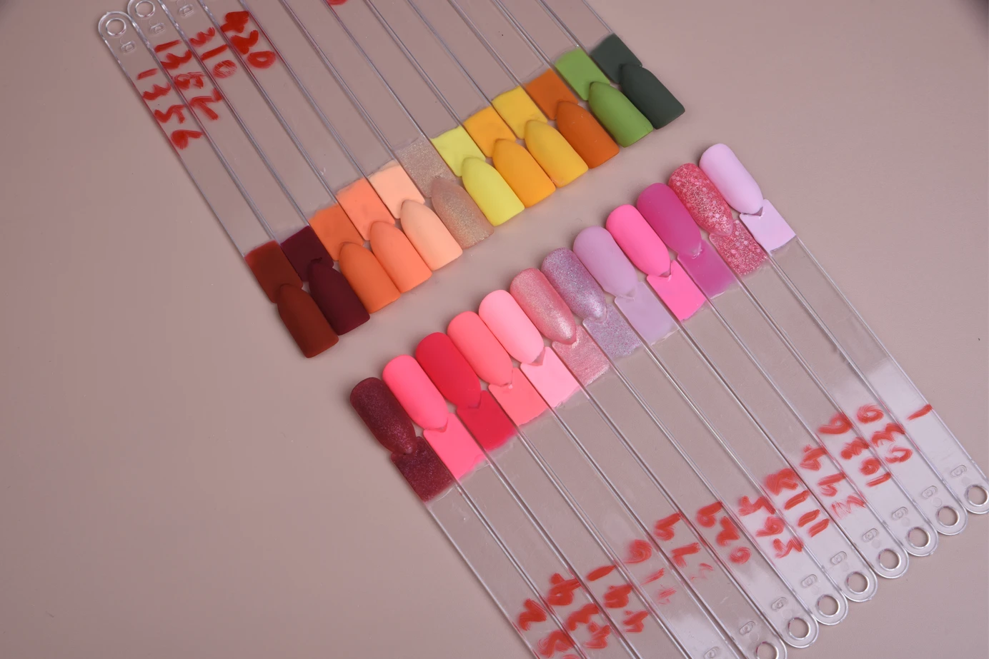 48 Pcs Transparent Nail Display Sticks 7 48 Pcs Transparent Nail Display Sticks - Image 5